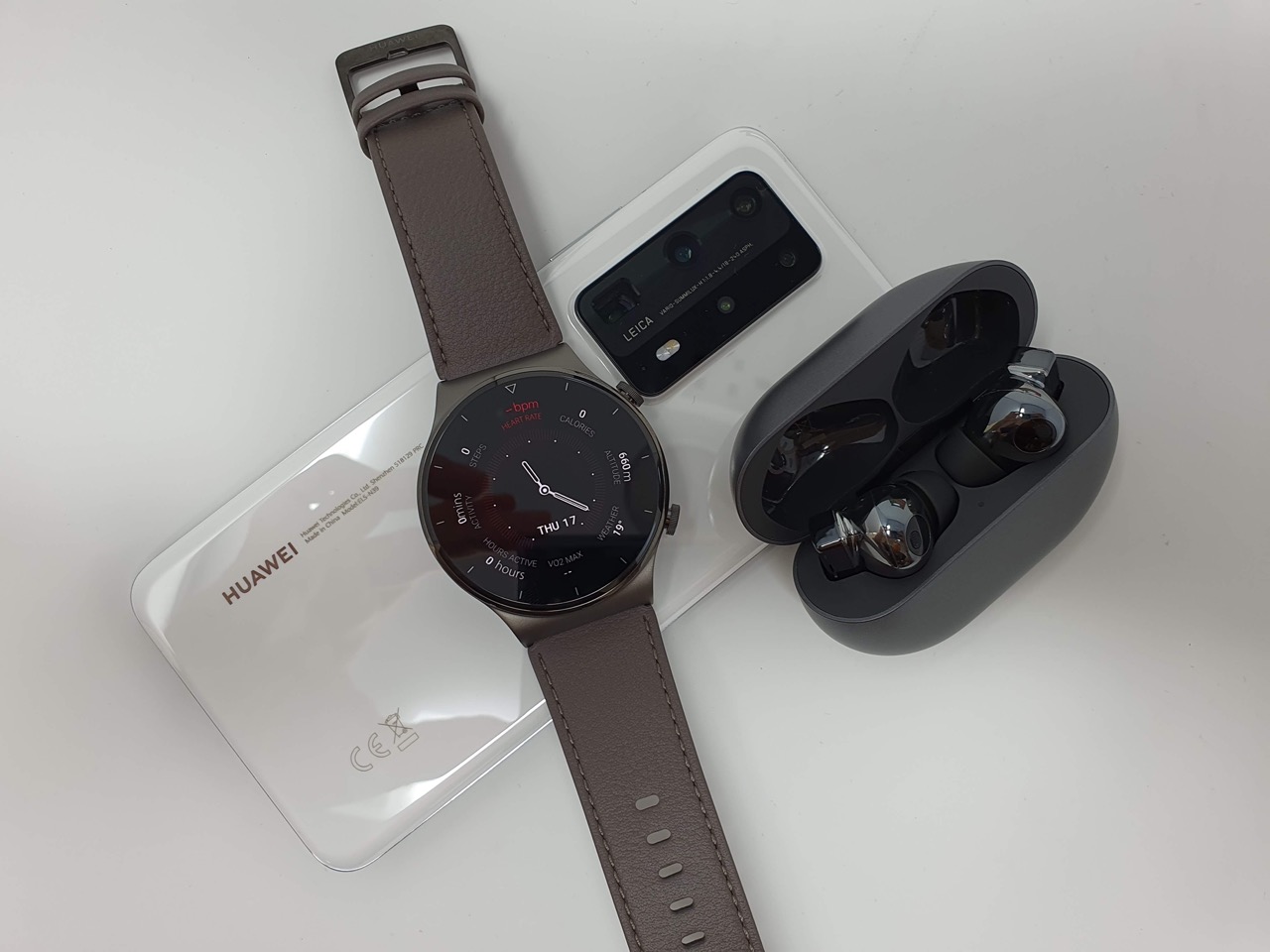 We tried everything new from Huawei: smart watches, headphones and a couple of unexpected surprises 12