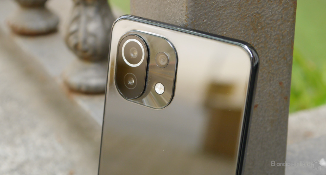 Xiaomi Mi 11 Lite, analysis: extremely light and thin