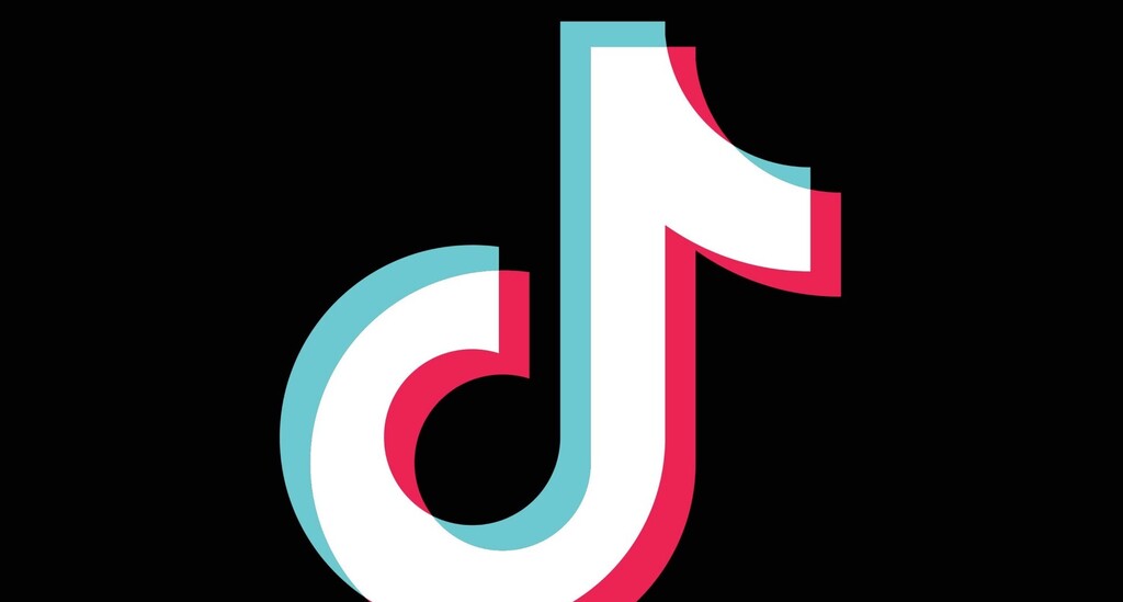 TikTok adds warnings before posting offensive comments and a new filter to moderate them