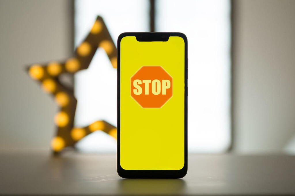 These seven Xiaomi phones, including the POCOPHONE F1, will not receive MIUI 12.5 Enhanced Edition